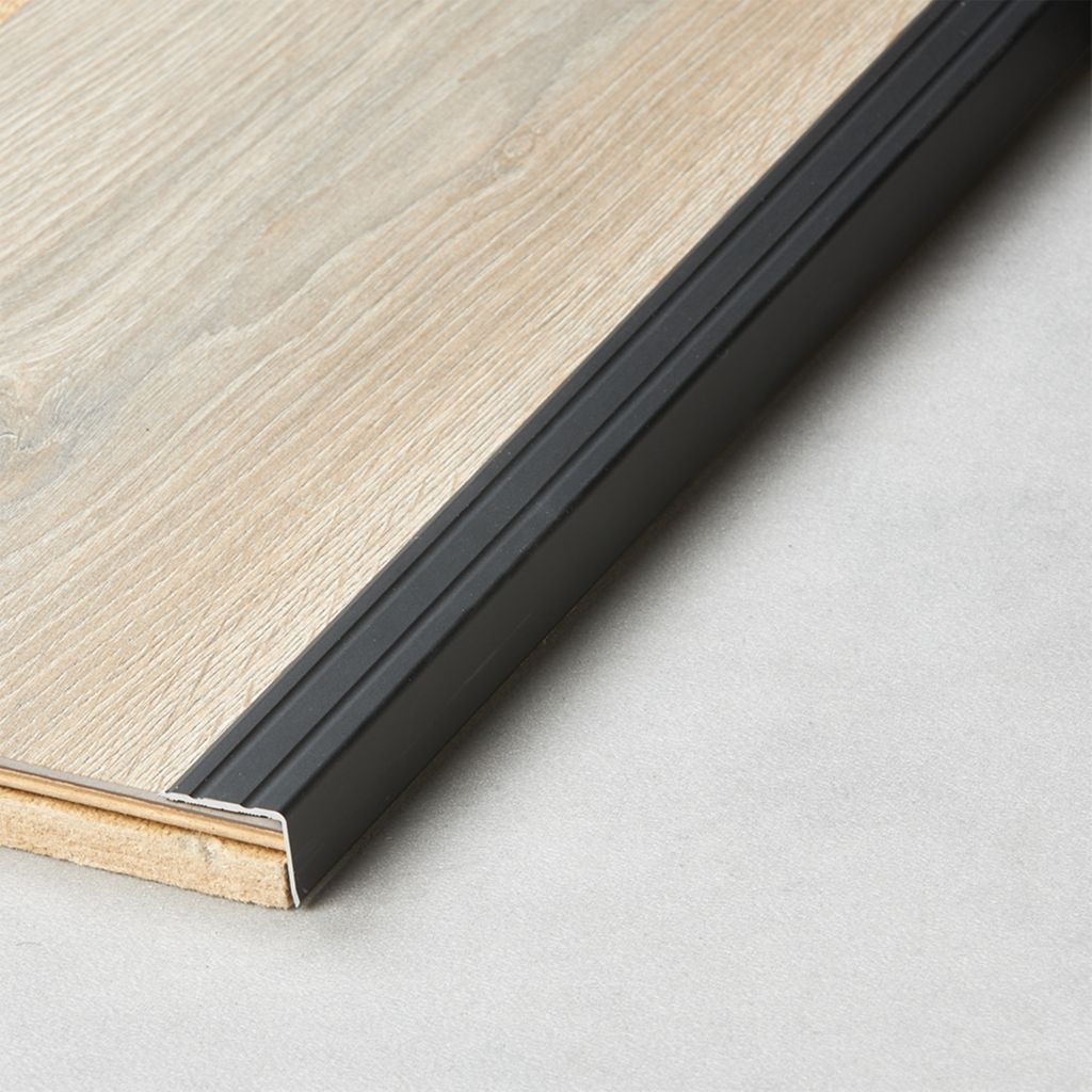 Co-pro hoekprofiel zelfklevend 20mm antraciet/zwart